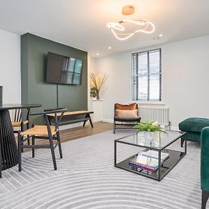 Be London - The Chinatown Residences